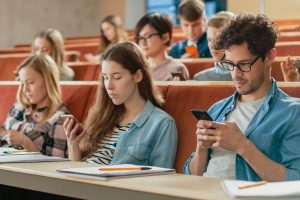 The new drupal theme installing features